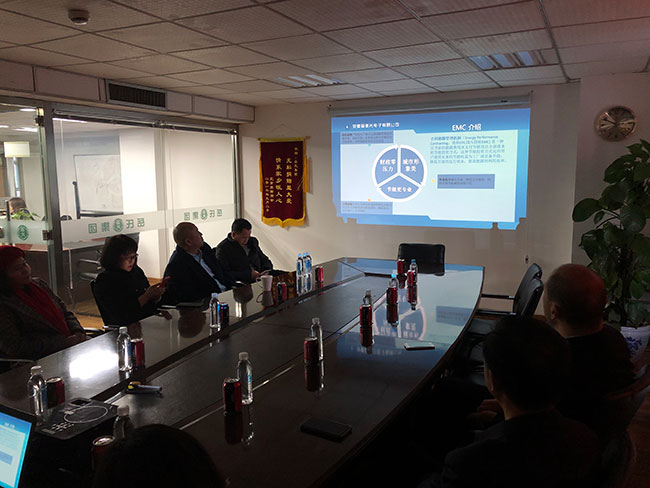 岳氏集團就EMC項目深度交流，并簽訂戰(zhàn)略合作協(xié)議